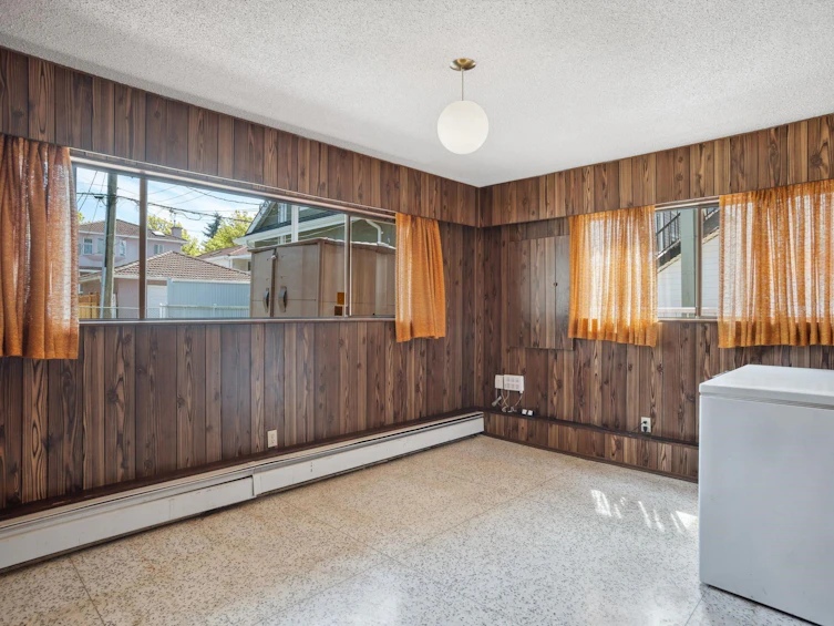 5412 Rhodes Street, Vancouver, BC, V5R 3N9 - 34