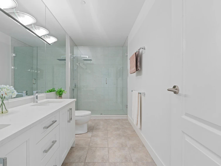 L302-1550 Coal Harbour Quay, Vancouver, BC, V6G 3G1 - 26