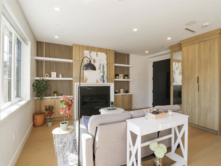 848 E 38th Avenue, Vancouver, BC, V5W 1J3 - 7