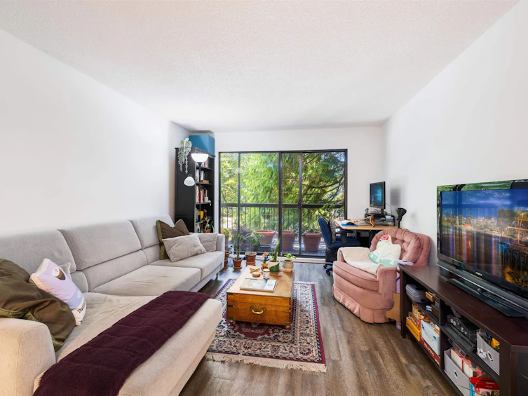 201-1515 E 5th Avenue, Vancouver, BC, V5N 1L6 - 2