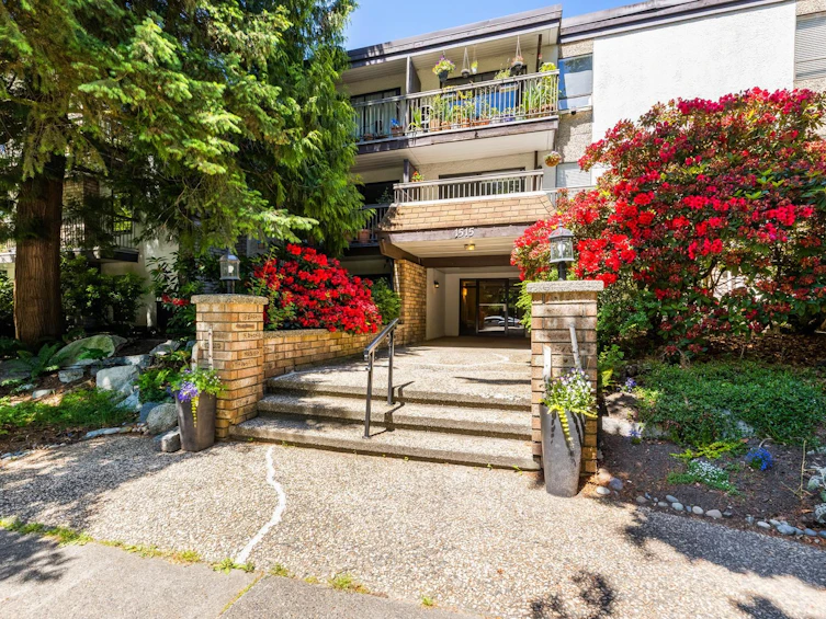 201-1515 E 5th Avenue, Vancouver, BC, V5N 1L6