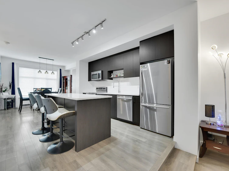 8-8168 136a Street, Surrey, BC, V3W 2Z6 - 7