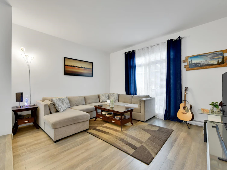 8-8168 136a Street, Surrey, BC, V3W 2Z6 - 2