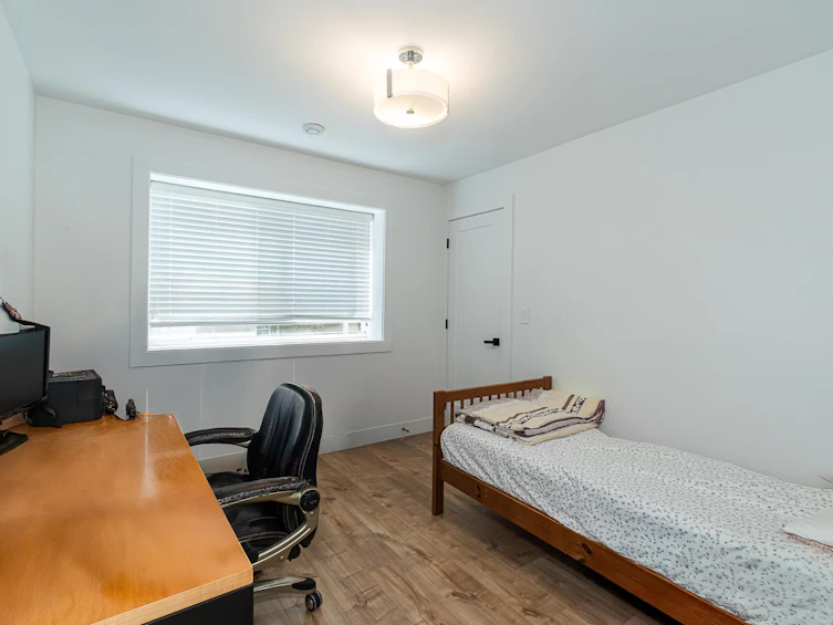 6616 Parkdale Drive, Burnaby, BC, V5B 2X5 - 37