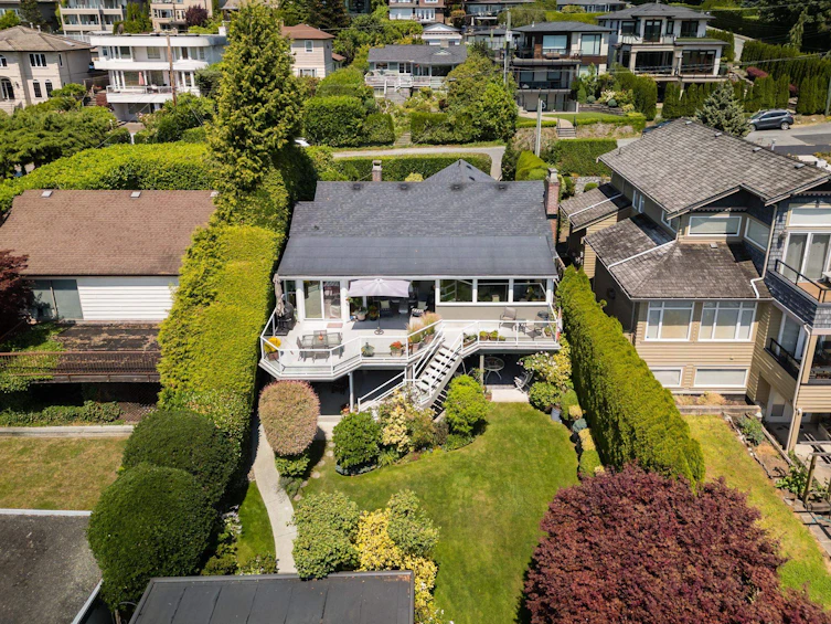 2136 Nelson Avenue, West Vancouver, BC, V7V 2P7 - 32