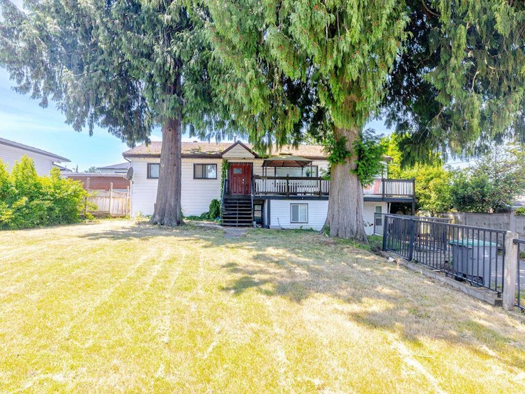 9969 122 Street, Surrey, BC, V3V 4M2