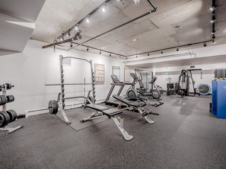 216-1500 Pendrell Street, Vancouver, BC, V6G 3A5 - 27