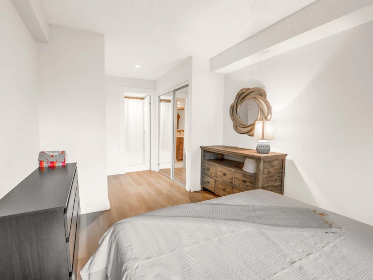 216-1500 Pendrell Street, Vancouver, BC, V6G 3A5 - 13