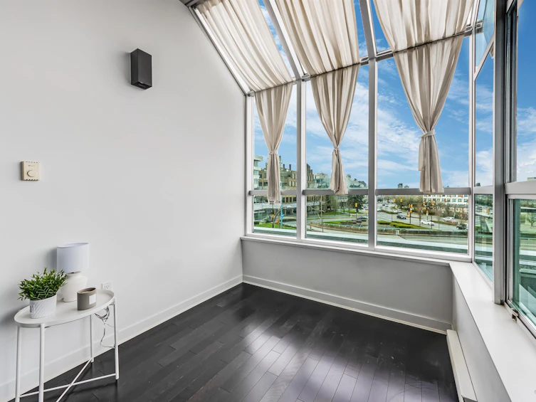 307-495 W 6th Avenue, Vancouver, BC, V5Y 1L3 - 6