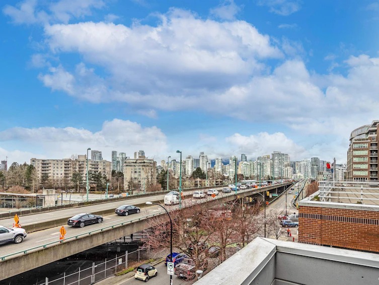 307-495 W 6th Avenue, Vancouver, BC, V5Y 1L3 - 15