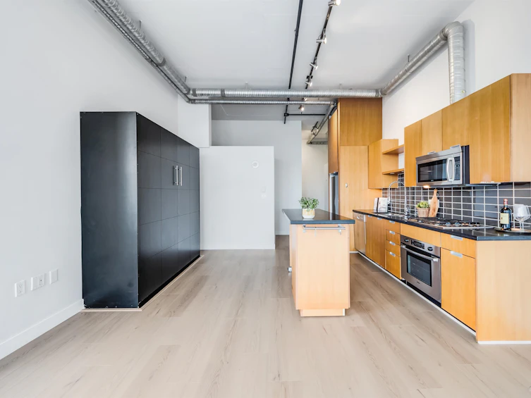 307-495 W 6th Avenue, Vancouver, BC, V5Y 1L3 - 8