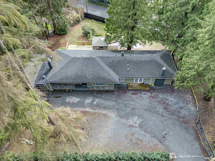417 Hadden Drive, West Vancouver, BC, V7S 1G1 - 28