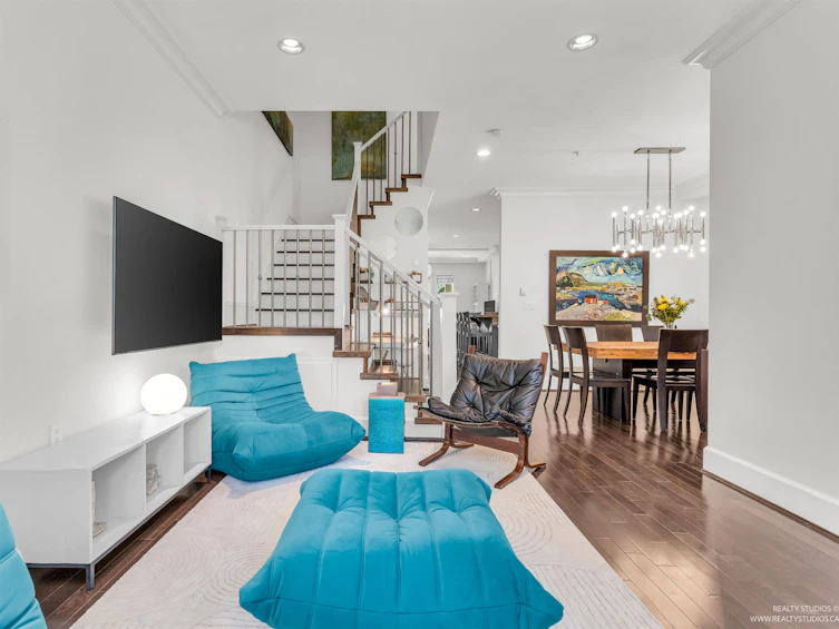 388 W 11th Avenue, Vancouver, BC, V5Y 1T2 - 3