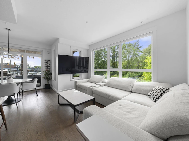 218-733 W 14th Street, North Vancouver, BC, V7M 0C6 - 4
