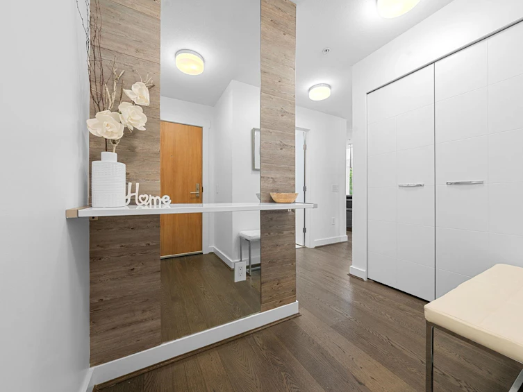 218-733 W 14th Street, North Vancouver, BC, V7M 0C6 - 23