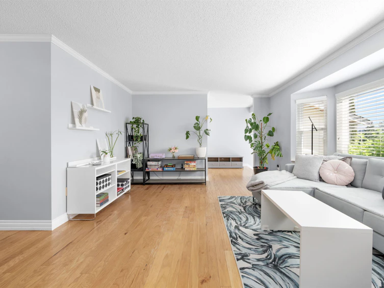 8909 Aspen Place, Burnaby, BC, V3N 4P3 - 4