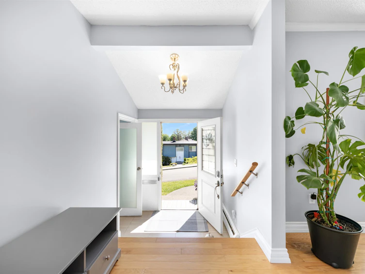 8909 Aspen Place, Burnaby, BC, V3N 4P3 - 35