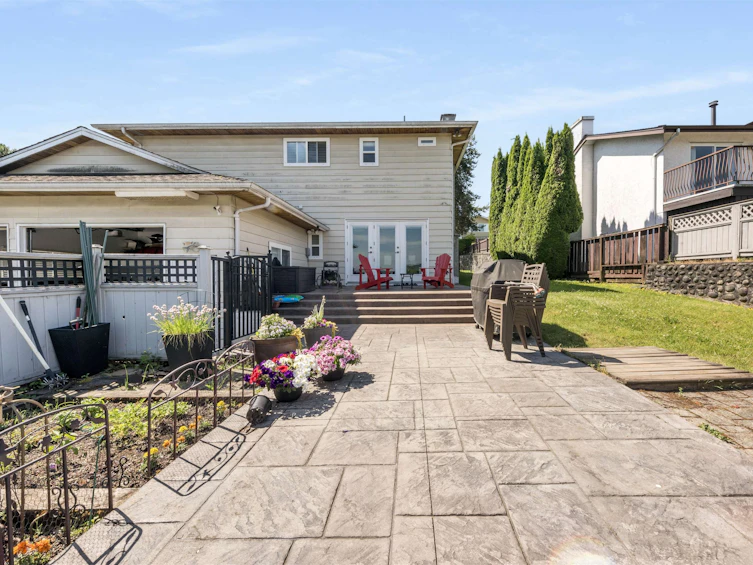 8909 Aspen Place, Burnaby, BC, V3N 4P3 - 38