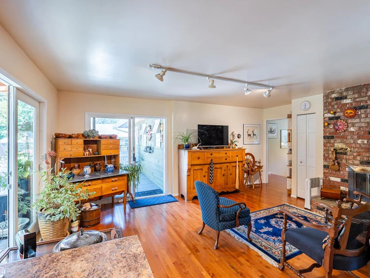 3031 Duval Road, North Vancouver, BC, V7J 3J2 - 11