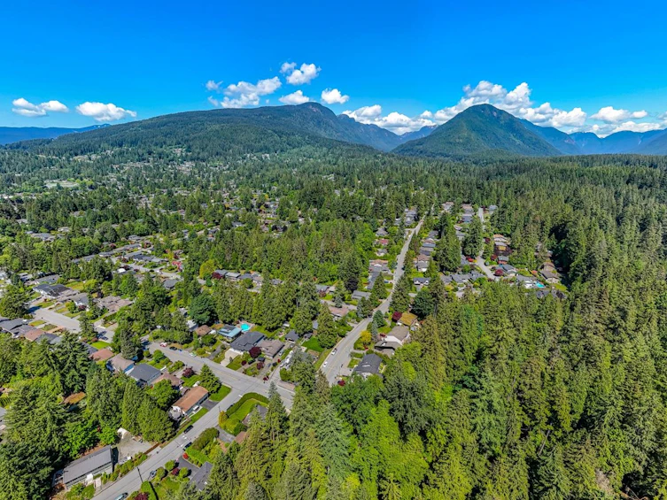 3031 Duval Road, North Vancouver, BC, V7J 3J2 - 40