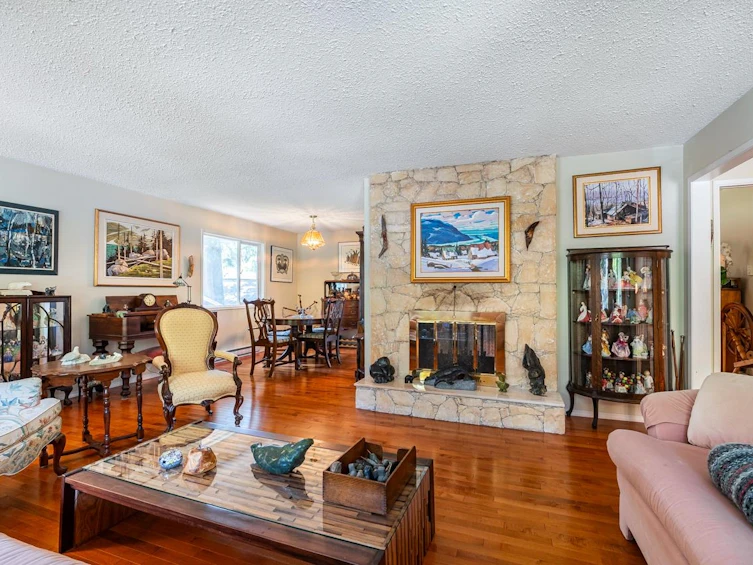 3031 Duval Road, North Vancouver, BC, V7J 3J2 - 7