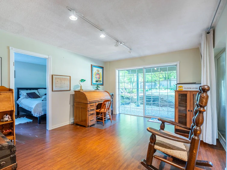 3031 Duval Road, North Vancouver, BC, V7J 3J2 - 34
