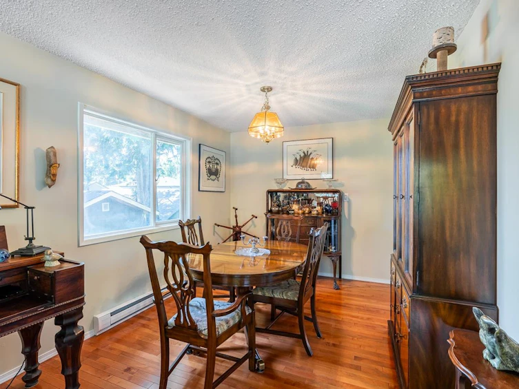 3031 Duval Road, North Vancouver, BC, V7J 3J2 - 9