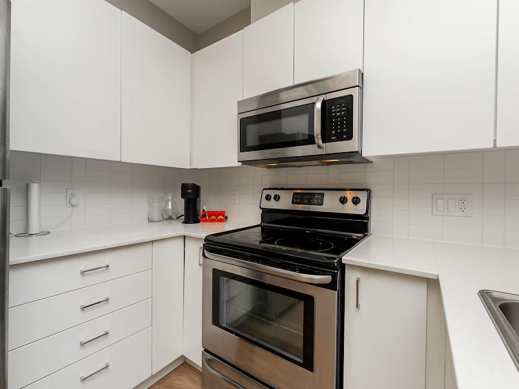 205-20460 Douglas Crescent, Langley, BC, V3A 0C6 - 5