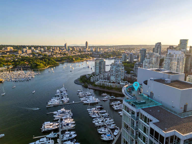 3903-1033 Marinaside Crescent, Vancouver, BC, V6Z 3A3