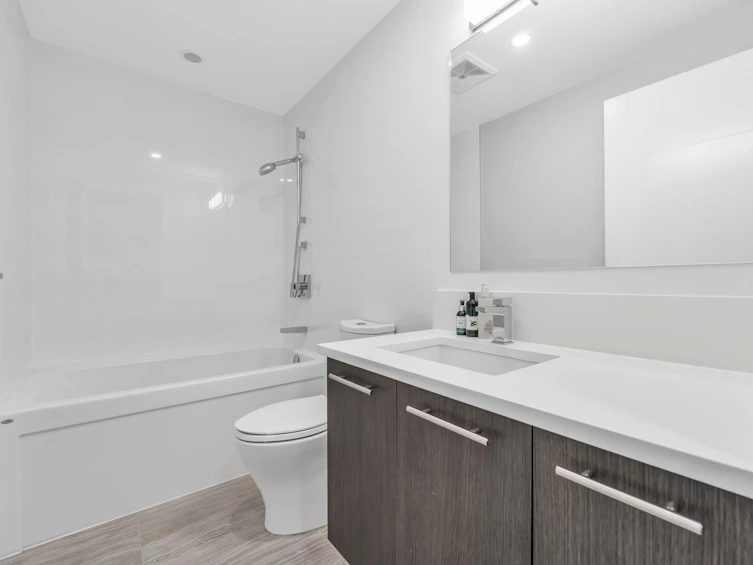 211-677 W 41st Avenue, Vancouver, BC, V5Z 2N1 - 12