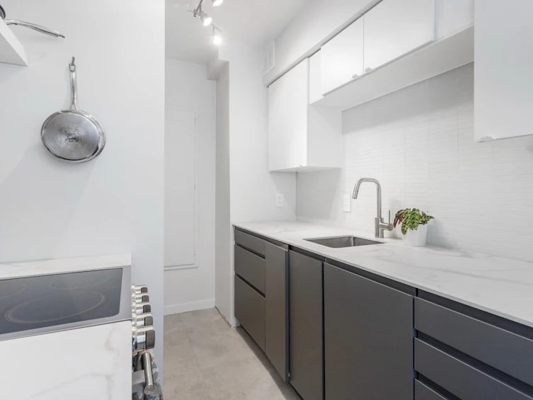 404-1975 Pendrell Street, Vancouver, BC, V6G 1T6 - 15