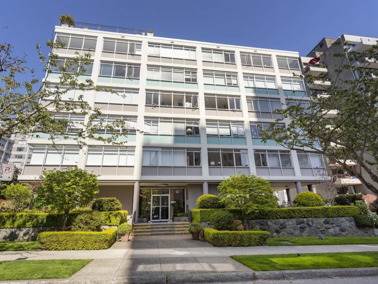 404-1975 Pendrell Street, Vancouver, BC, V6G 1T6 - 2
