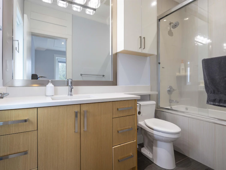 2052 Paulus Crescent, Burnaby, BC, V5A 2M1 - 30