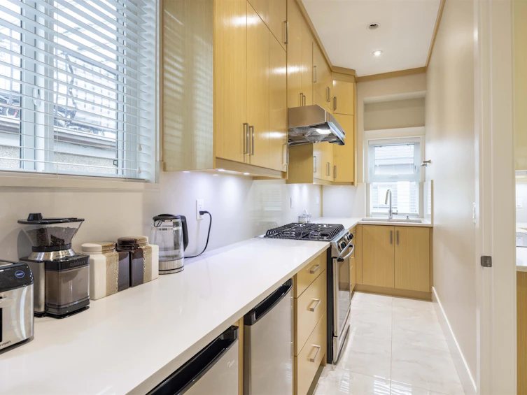 2052 Paulus Crescent, Burnaby, BC, V5A 2M1 - 21