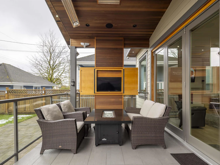 2052 Paulus Crescent, Burnaby, BC, V5A 2M1 - 6