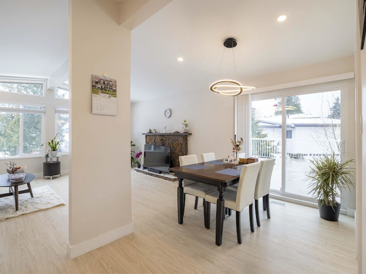 3345 Cardinal Drive, Burnaby, BC, V5A 2T7 - 8