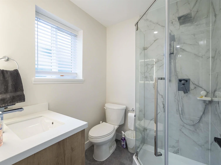 3345 Cardinal Drive, Burnaby, BC, V5A 2T7 - 24