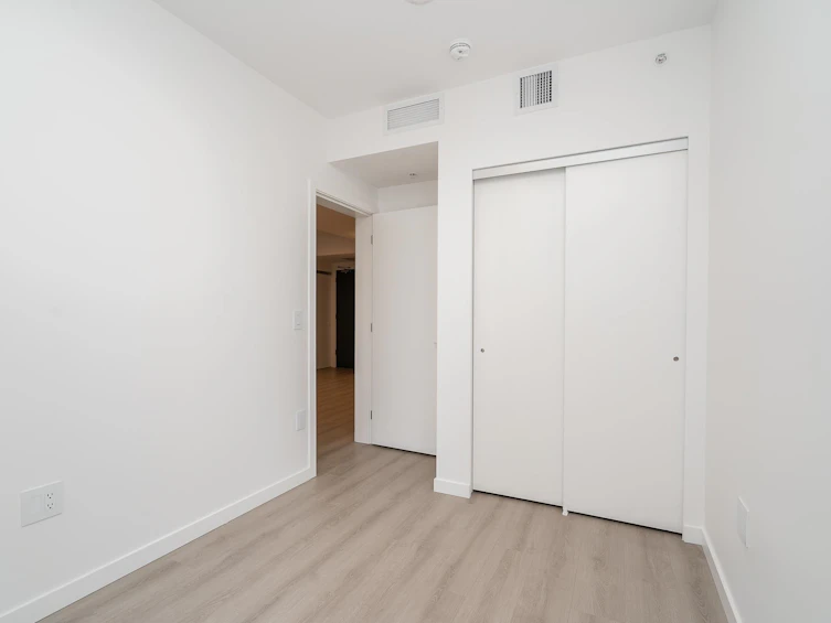 601-10333 133 Street, Surrey, BC, V3T 0V1 - 18