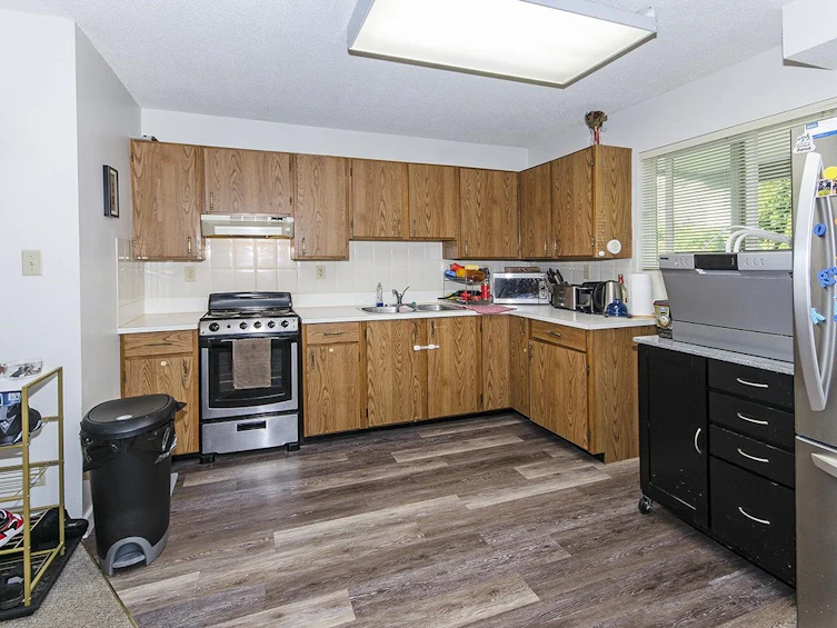 3370 Garibaldi Drive, North Vancouver, BC, V7H 2S4 - 17