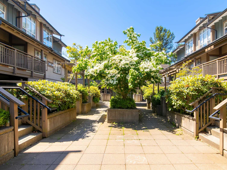 104-1174 Wingtip Place, Squamish, BC, V8B 0N4 - 18