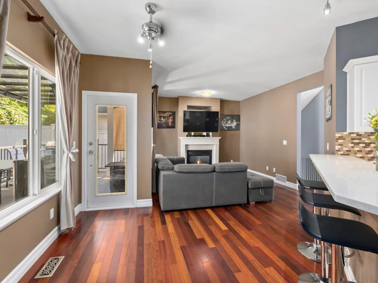 36309 S Auguston Parkway, Abbotsford, BC, V3G 2Y7 - 11