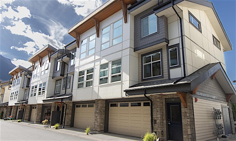 18-39548 Loggers Lane, Squamish, BC, V8B 0V7
