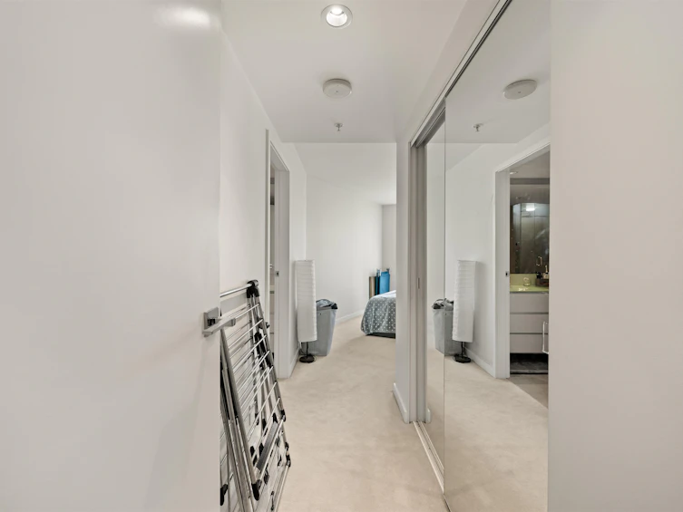 705-8 Smithe Mews, Vancouver, BC, V6B 0A5 - 13