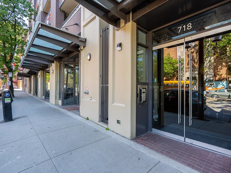 209-718 Main Street, Vancouver, BC, V6A 0B1 - 28