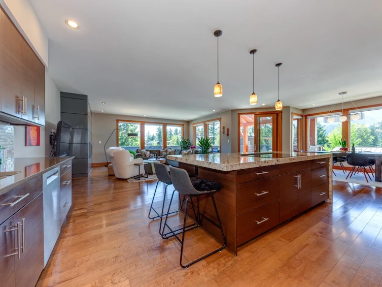 7459 Dogwood Street, Pemberton, BC, V0N 2L0 - 6
