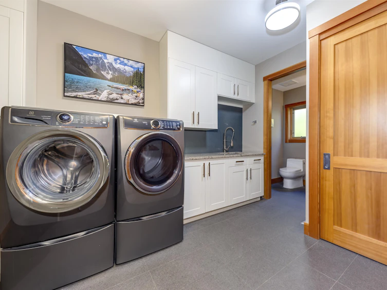 7459 Dogwood Street, Pemberton, BC, V0N 2L0 - 27