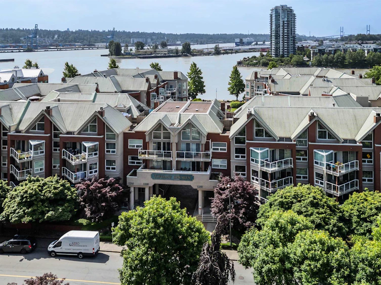 306-1240 Quayside Drive, New Westminster, BC, V3M 6H1 - 3