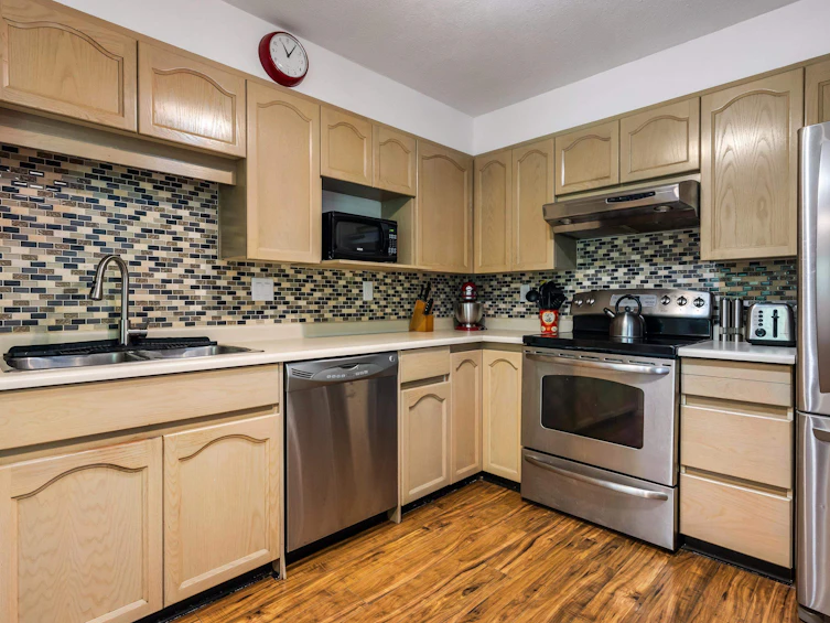 306-1240 Quayside Drive, New Westminster, BC, V3M 6H1 - 9