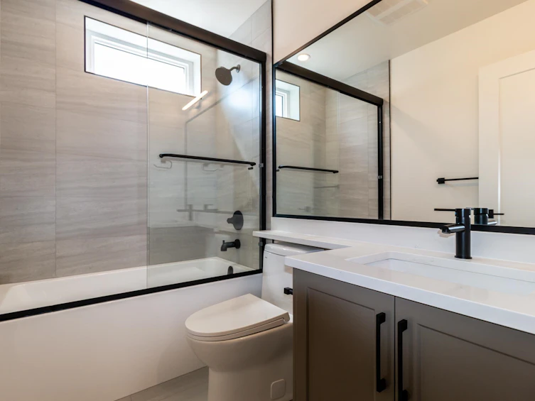 38891 Garibaldi Avenue, Squamish, BC, V8B 0E8 - 23