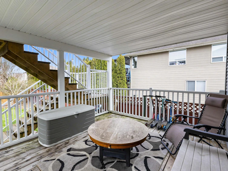 34795 1st Avenue, Abbotsford, BC, V2S 8C2 - 35
